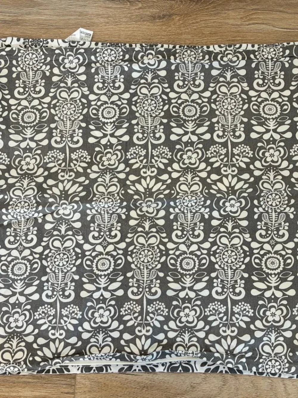 Ikea Akerkulla Euro Pillow Shams Set of 2 Gray White Floral 26x26